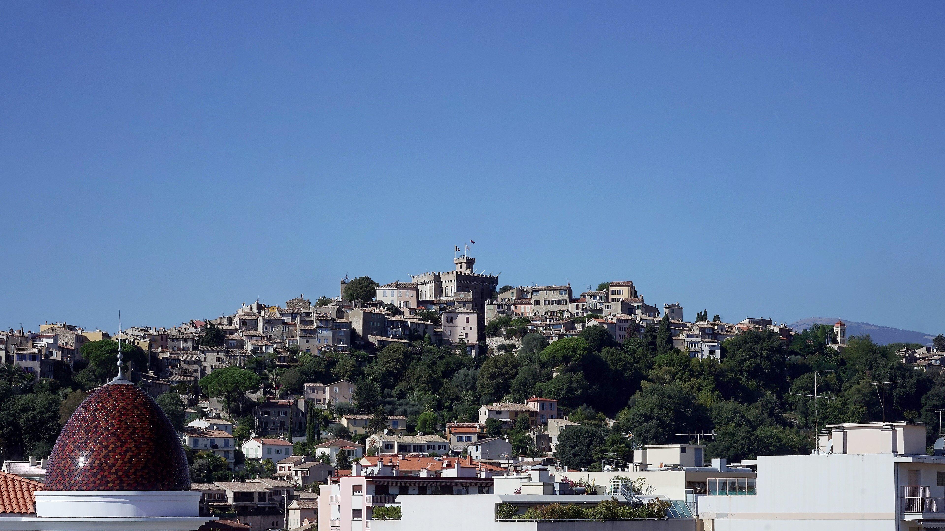 Hotel Indigo Cagnes-Sur-Mer By Ihg Exterior photo